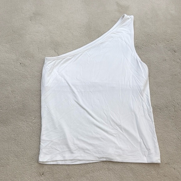 The Drop Women's Payton Asymmetric Fitted One-Shoulder Top White Size Medium - Picture 7 of 10